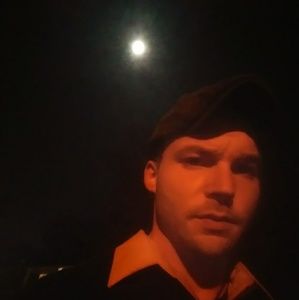 Meet your Posher, Robert